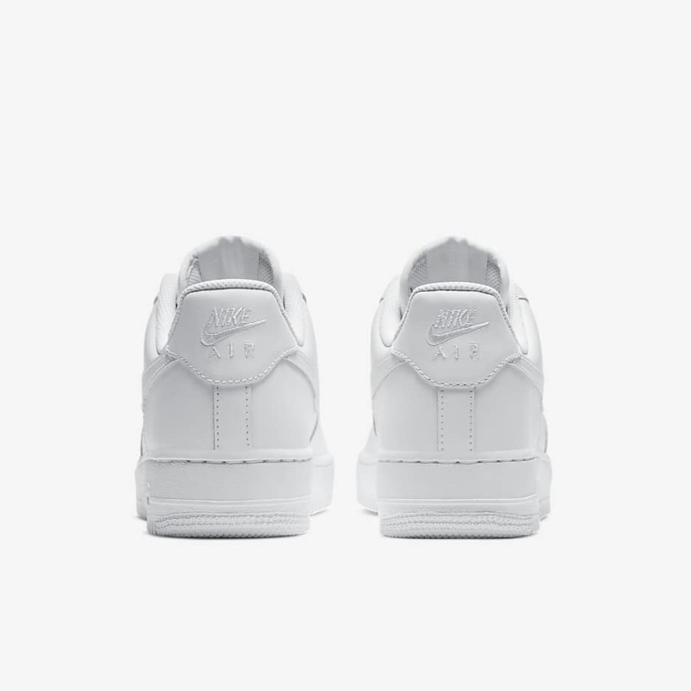 Nike Air Force 1 '07 White Sneakers 6.5 - Picture 3 of 16